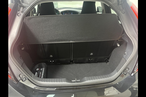 Toyota Aygo X FIRST*ACC*CAMERA*ECC*CARPLAY*5-DEURS*NAP*LM-VELGEN