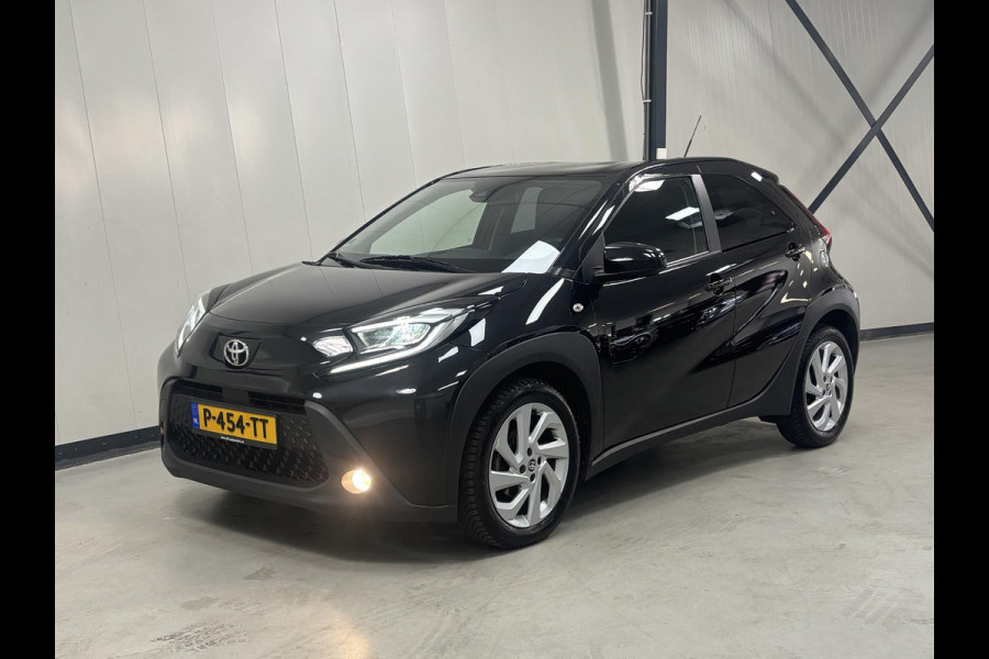 Toyota Aygo X FIRST*ACC*CAMERA*ECC*CARPLAY*5-DEURS*NAP*LM-VELGEN