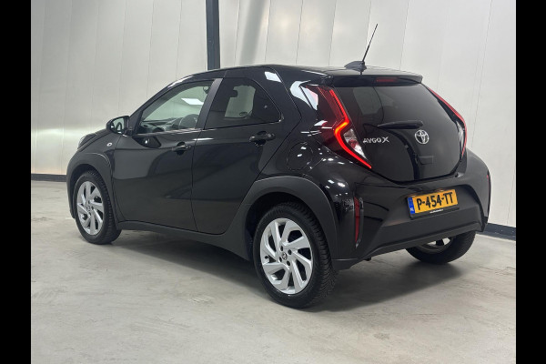 Toyota Aygo X FIRST*ACC*CAMERA*ECC*CARPLAY*5-DEURS*NAP*LM-VELGEN