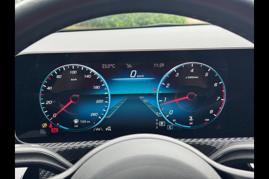 Mercedes-Benz CLA-Klasse 200 Business Solution | Navi, Camera, Stoelverw., Cruise, Climate | Dealeronderhouden | NAP |