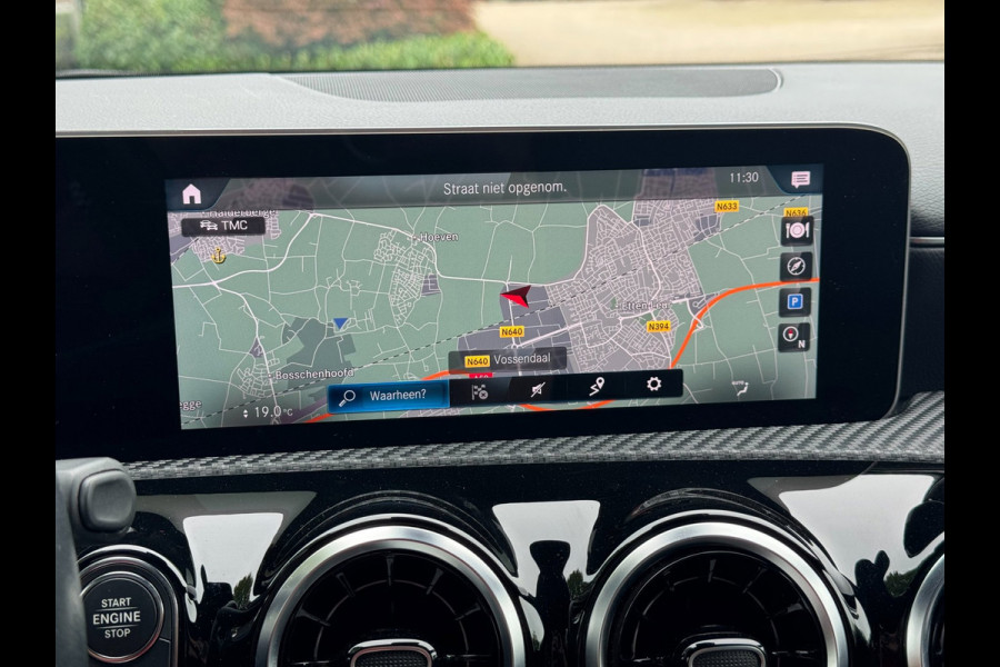 Mercedes-Benz CLA-Klasse 200 Business Solution | Navi, Camera, Stoelverw., Cruise, Climate | Dealeronderhouden | NAP |