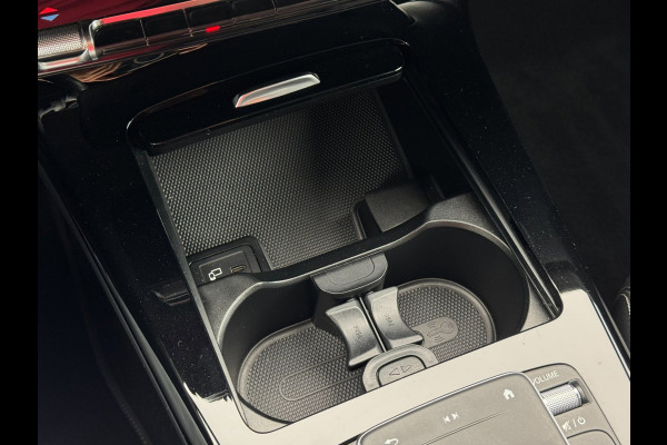 Mercedes-Benz CLA-Klasse 200 Business Solution | Navi, Camera, Stoelverw., Cruise, Climate | Dealeronderhouden | NAP |