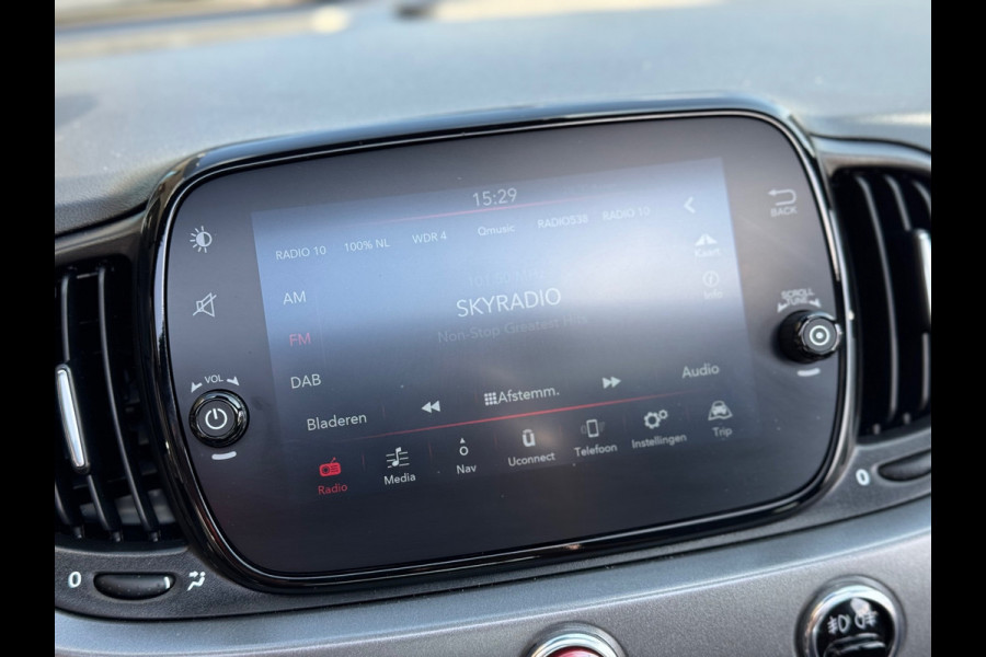 Fiat 500 1.0 Hybrid Sport 2022 PANO NAVI APK NAP!