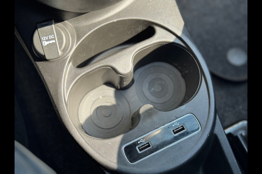 Fiat 500 1.0 Hybrid Sport 2022 PANO NAVI APK NAP!