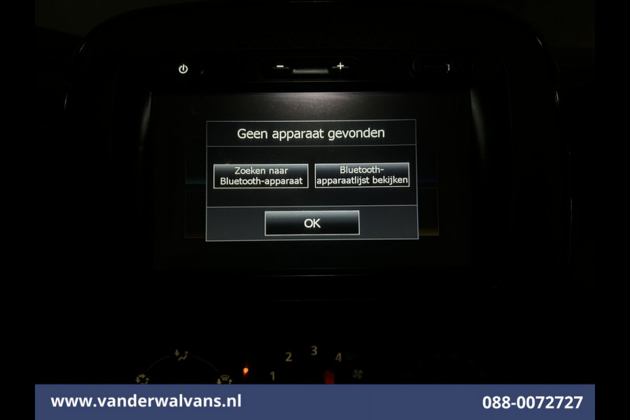 Opel Vivaro 1.6 CDTI 126pk L2H1 Euro6 Airco | Imperiaal | Trekhaak | Navigatie | Cruisecontrol Bijrijdersbank, parkeersensoren