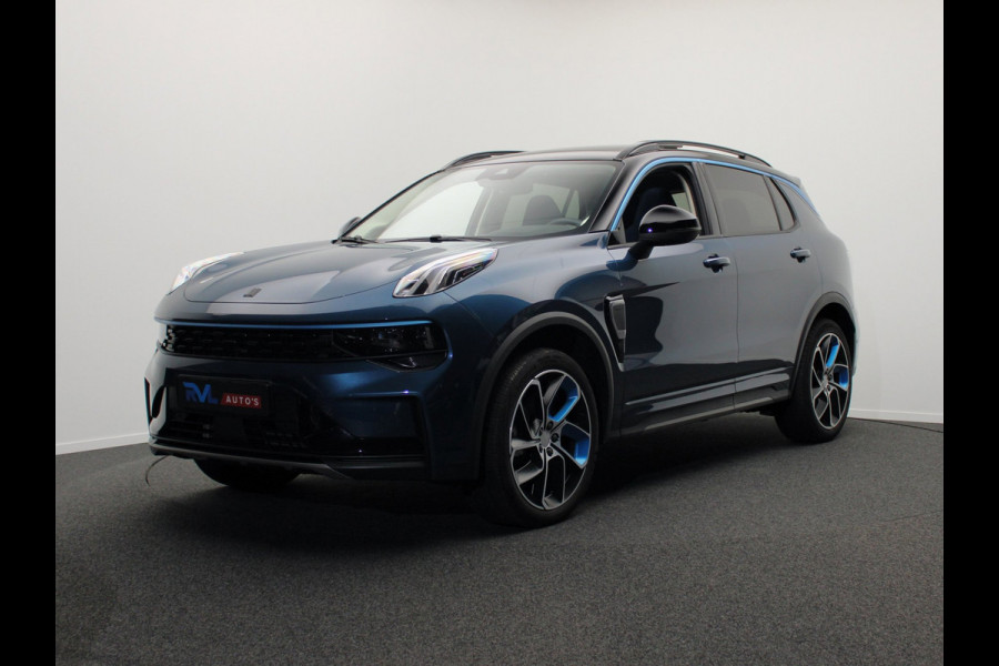 Lynk & Co 01 1.5 261PK Plug-in Hybrid Pano/dak Apple/Carplay Adaptive/Cruise