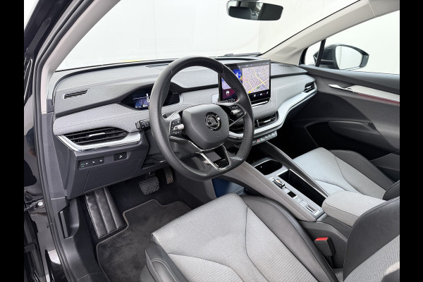 Škoda ENYAQ iV 80 204PK SOH 91% Verlichte Grille Trekhaak Stoel+Stuurverwarming 3-Zone Ecc Camera Apple Carplay Android Auto Navi Sport Pakket Led Matrix Rijstrooksensor Isofix Keyless 1.000KG Trekgewicht Origineel Nederlandse Auto