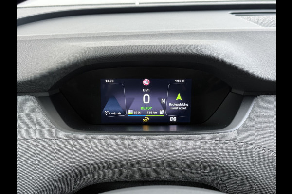 Škoda ENYAQ iV 80 204PK SOH 91% Verlichte Grille Trekhaak Stoel+Stuurverwarming 3-Zone Ecc Camera Apple Carplay Android Auto Navi Sport Pakket Led Matrix Rijstrooksensor Isofix Keyless 1.000KG Trekgewicht Origineel Nederlandse Auto