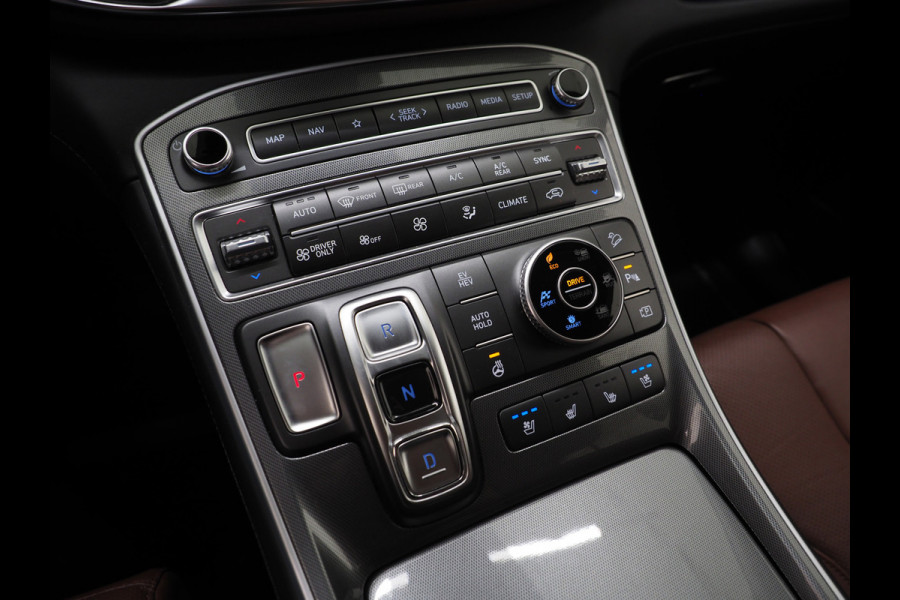 Hyundai Santa Fe 1.6 T-GDI PHEV Premium 7p. | Leder | HUD | 360 | Krell Audio | Memory | Sfeerlicht | Keyless | Adaptive Cruise