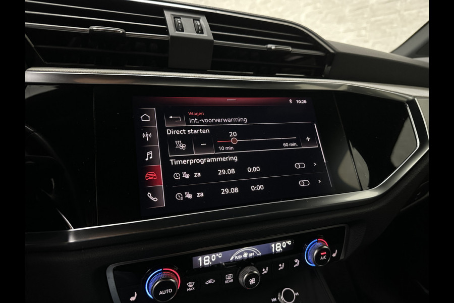 Audi Q3 35 TFSI S-Line | ACC | Trekhaak | Leder | Sportstoelen | Matrix-LED | Standkachel | Sfeerverlichting | Uniek Interieur | Carplay | 20 inch | Audi-Sound | Getint Glas | Lane-Assist | Stoelverwarming | Virtual-Cockpit | Dodehoek |