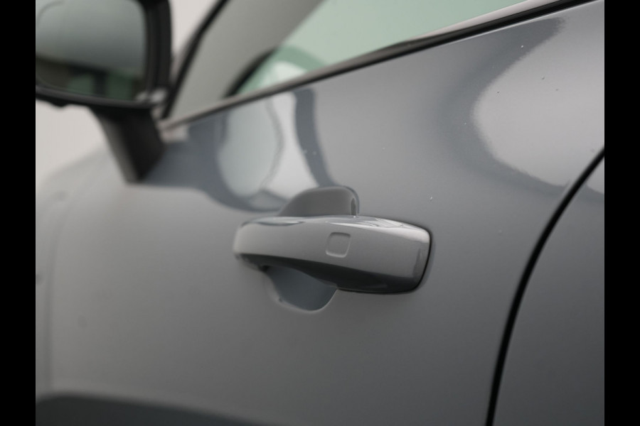 Volvo XC60 T6 AWD Plus Dark LONG RANGE PHEV 350pk Dealer O.H. | Trekhaak Af Fabriek | Panodak | Adaptive Cruise | 360 Camera | Nappa Lederen Sportstoelen Memory & Ventilatie | Blis | Keyless | Stoelen & Stuur Verwarmd | Google Assistent | Apple Carplay  Plug In Hybrid |