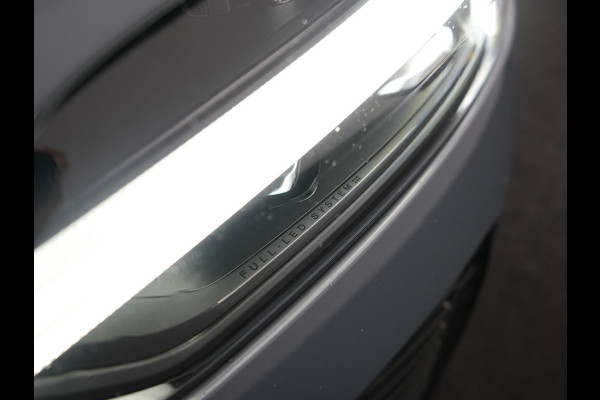 Volvo XC60 T6 AWD Plus Dark LONG RANGE PHEV 350pk Dealer O.H. | Trekhaak Af Fabriek | Panodak | Adaptive Cruise | 360 Camera | Nappa Lederen Sportstoelen Memory & Ventilatie | Blis | Keyless | Stoelen & Stuur Verwarmd | Google Assistent | Apple Carplay  Plug In Hybrid |