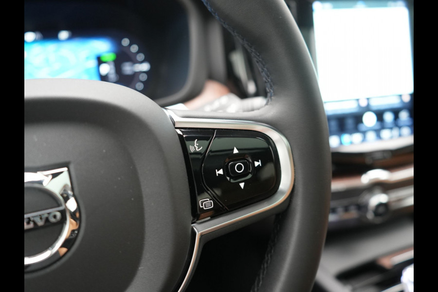 Volvo XC60 T6 AWD Plus Dark LONG RANGE PHEV 350pk Dealer O.H. | Trekhaak Af Fabriek | Panodak | Adaptive Cruise | 360 Camera | Nappa Lederen Sportstoelen Memory & Ventilatie | Blis | Keyless | Stoelen & Stuur Verwarmd | Google Assistent | Apple Carplay  Plug In Hybrid |