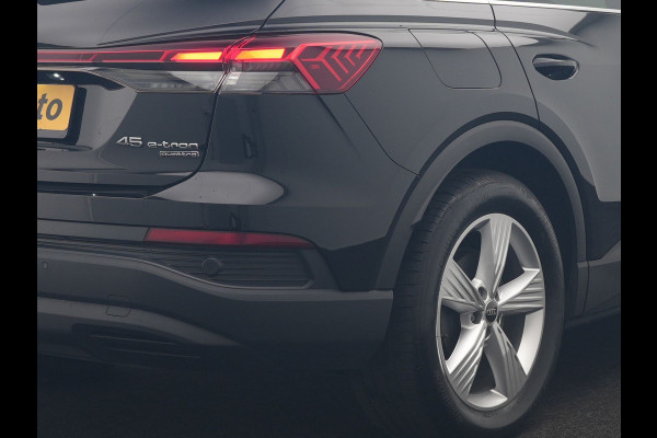 Audi Q4 e-tron 45 Quattro Edition 77 kWh 265pk Dealer O.H. | Panoramadak | Sonos Audio | Navigatie Ful Map | Virtual Cockpit | DAB | 19"L.M |