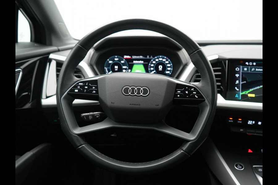 Audi Q4 e-tron 45 Quattro Edition 77 kWh 265pk Dealer O.H. | Panoramadak | Sonos Audio | Navigatie Ful Map | Virtual Cockpit | DAB | 19"L.M |