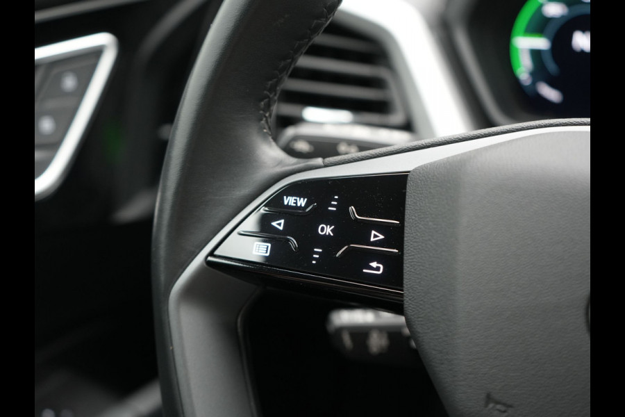 Audi Q4 e-tron 45 Quattro Edition 77 kWh 265pk Dealer O.H. | Panoramadak | Sonos Audio | Navigatie Ful Map | Virtual Cockpit | DAB | 19"L.M |