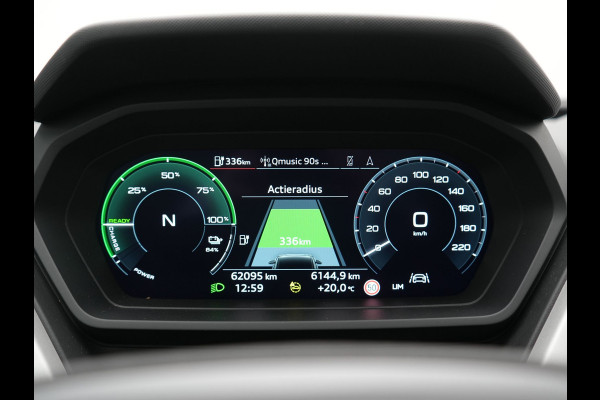 Audi Q4 e-tron 45 Quattro Edition 77 kWh 265pk Dealer O.H. | Panoramadak | Sonos Audio | Navigatie Ful Map | Virtual Cockpit | DAB | 19"L.M |