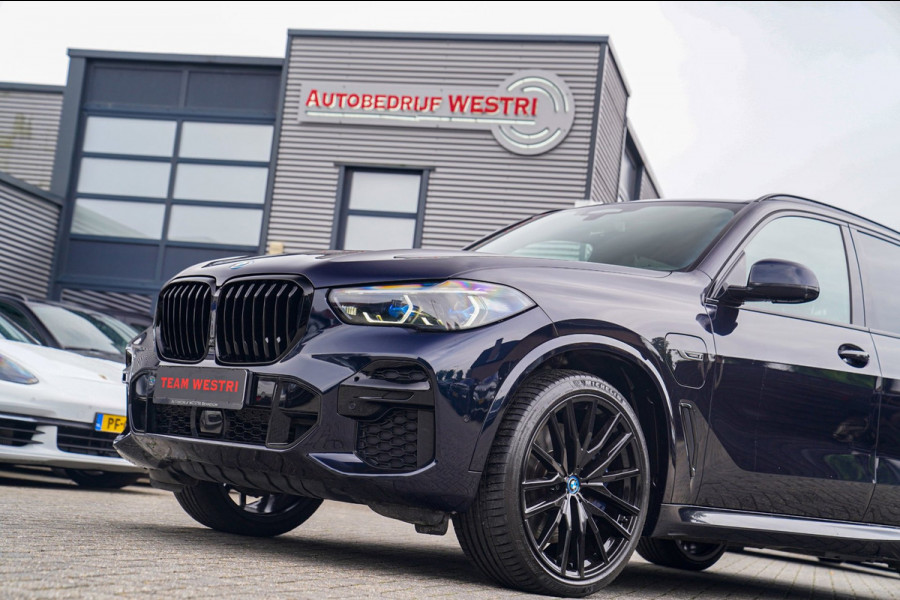 BMW X5 XDrive45e High Executive | Panorama | Harman/Kardon | Driving Assisted | Trekhaak | 22 inch | HuD | Head up Display