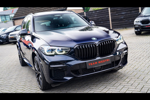 BMW X5 XDrive45e High Executive | Panorama | Harman/Kardon | Driving Assisted | Trekhaak | 22 inch | HuD | Head up Display