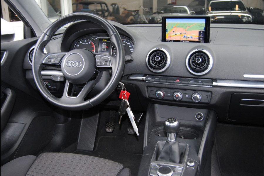 Audi A3 Sportback 30 TFSI Sp. L. Ed. | Cruise | Navi | Bluetooth |