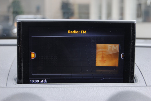 Audi A3 Sportback 30 TFSI Sp. L. Ed. | Cruise | Navi | Bluetooth |