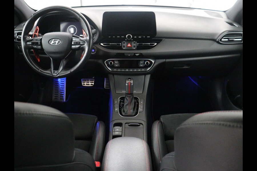 Hyundai i30 1.5 T-GDi MHEV N Line | Leder/alcantara | Memory | Adaptive cruise | Dodehoek detectie | Stoelverwarming | Navigatie | Carplay | Climate control | Camera | Park assist