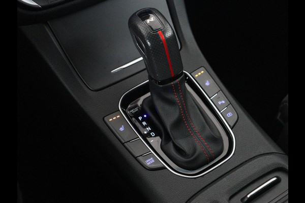 Hyundai i30 1.5 T-GDi MHEV N Line | Leder/alcantara | Memory | Adaptive cruise | Dodehoek detectie | Stoelverwarming | Navigatie | Carplay | Climate control | Camera | Park assist
