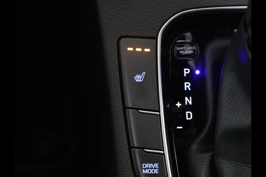 Hyundai i30 1.5 T-GDi MHEV N Line | Leder/alcantara | Memory | Adaptive cruise | Dodehoek detectie | Stoelverwarming | Navigatie | Carplay | Climate control | Camera | Park assist