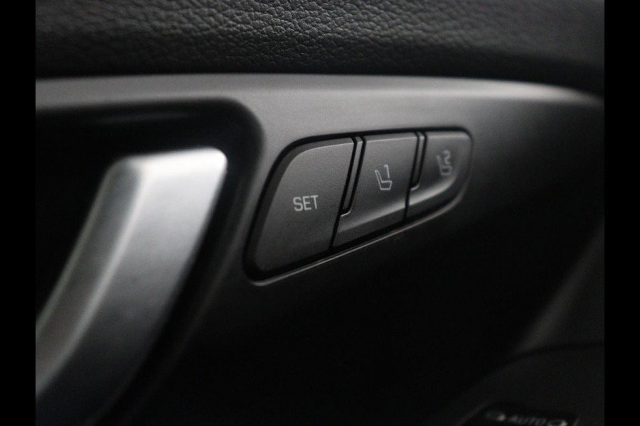 Hyundai i30 1.5 T-GDi MHEV N Line | Leder/alcantara | Memory | Adaptive cruise | Dodehoek detectie | Stoelverwarming | Navigatie | Carplay | Climate control | Camera | Park assist