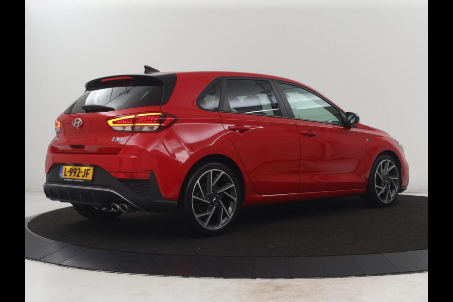 Hyundai i30 1.5 T-GDi MHEV N Line | Leder/alcantara | Memory | Adaptive cruise | Dodehoek detectie | Stoelverwarming | Navigatie | Carplay | Climate control | Camera | Park assist