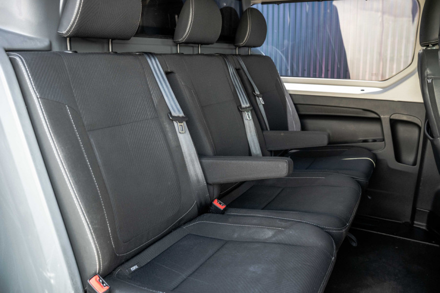 Nissan NV300 1.6 dci 125PK L2H1 | DC 6-Zits | Camera | Cruise | Airco | Trekhaak