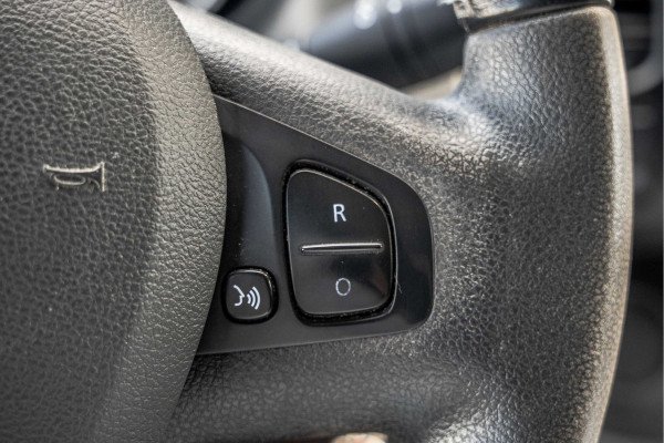 Nissan NV300 1.6 dci 125PK L2H1 | DC 6-Zits | Camera | Cruise | Airco | Trekhaak