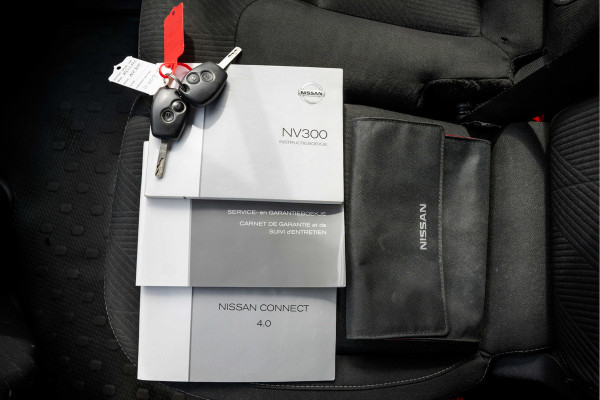 Nissan NV300 1.6 dci 125PK L2H1 | DC 6-Zits | Camera | Cruise | Airco | Trekhaak