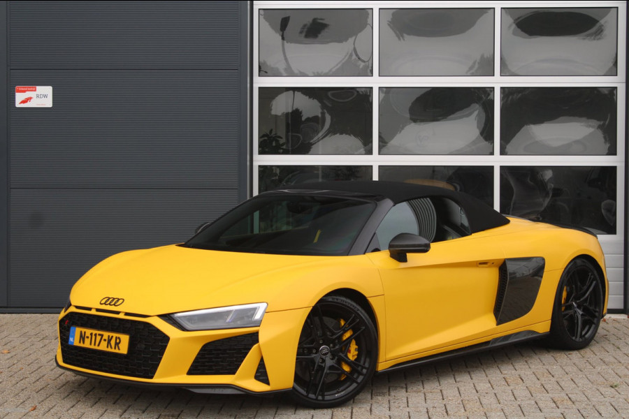 Audi R8 Spyder 5.2 Performance Quattro 620pk | Capristo | Bucket seats | Vegas yellow Matt