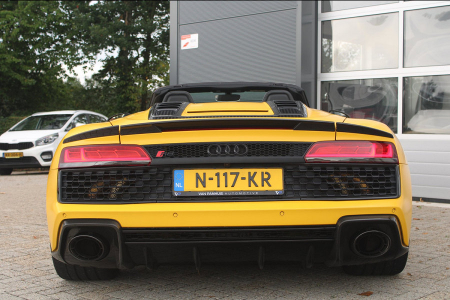 Audi R8 Spyder 5.2 Performance Quattro 620pk | Capristo | Bucket seats | Vegas yellow Matt