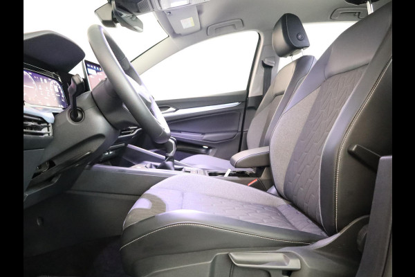 Volkswagen Golf 1.5 TSI Life GOAL 116 pk | Private lease vanaf €534 | Navigatie | Trekhaak (wegklapbaar) | Parkeersensoren | Achteruitrijcamera | Autom. airco (3 zones) | LED Plus koplampen |