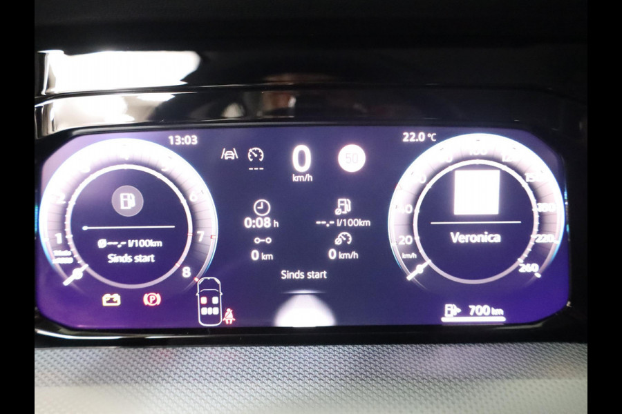 Volkswagen Golf 1.5 TSI Life GOAL 116 pk | Private lease vanaf €534 | Navigatie | Trekhaak (wegklapbaar) | Parkeersensoren | Achteruitrijcamera | Autom. airco (3 zones) | LED Plus koplampen |