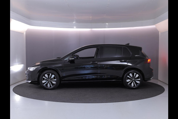 Volkswagen Golf 1.5 TSI Life GOAL 116 pk | Private lease vanaf €534 | Navigatie | Trekhaak (wegklapbaar) | Parkeersensoren | Achteruitrijcamera | Autom. airco (3 zones) | LED Plus koplampen |
