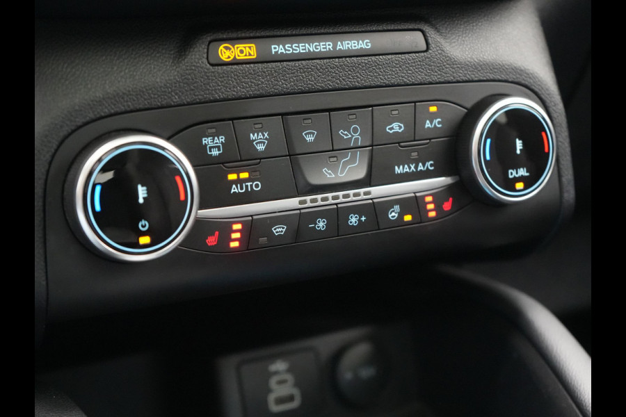 Ford Kuga 2.5 Vignale PHEV 225pk Dealer O.H. | Panodak | Head Up | Camera | Bang & Olufsen | Lederen Comfortstoelen Memory & Verwarmd | Stuur Verwarmd | Navigatie | DAB | Virtual | 20"L.M | Cruise Control | Plug In Hybrid |