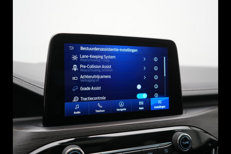 Ford Kuga 2.5 Vignale PHEV 225pk Dealer O.H. | Panodak | Head Up | Camera | Bang & Olufsen | Lederen Comfortstoelen Memory & Verwarmd | Stuur Verwarmd | Navigatie | DAB | Virtual | 20"L.M | Cruise Control | Plug In Hybrid |
