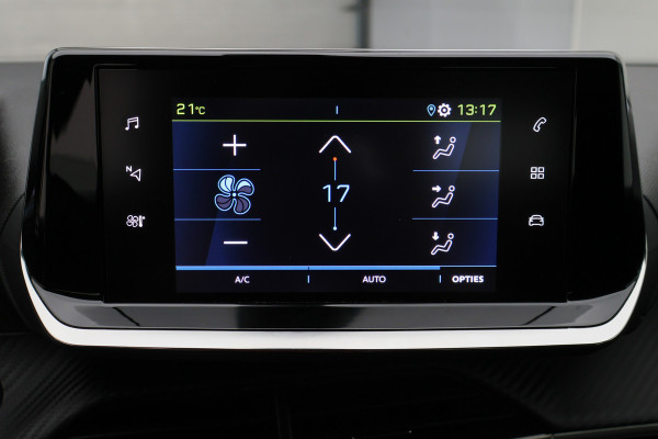 Peugeot e-2008 EV Active Pack 50 kWh SOH 90%, Camera, Apple Carplay, Climate, Cruise, PDC