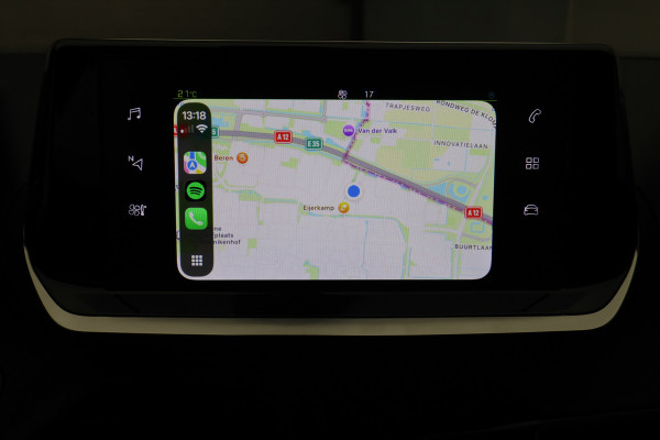 Peugeot e-2008 EV Active Pack 50 kWh SOH 90%, Camera, Apple Carplay, Climate, Cruise, PDC