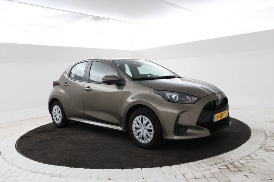 Toyota Yaris 1.5 VVT-i Active 5 Deurs Navigatie, Airco