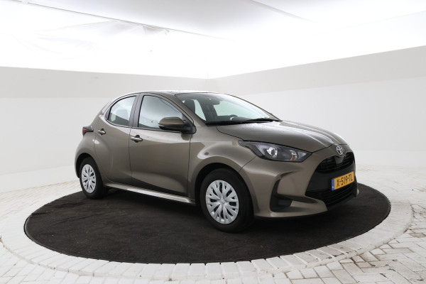 Toyota Yaris 1.5 VVT-i Active 5 Deurs Navigatie, Airco