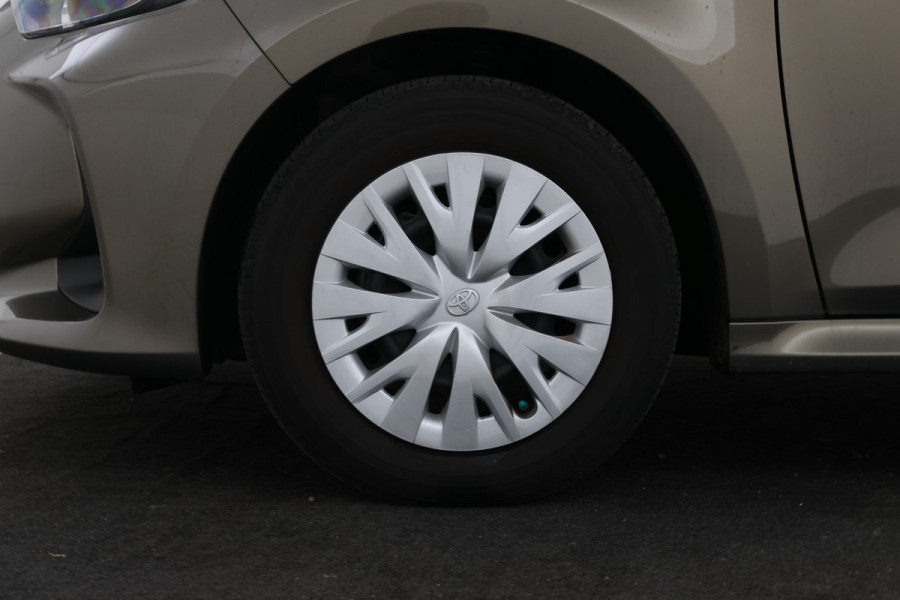 Toyota Yaris 1.5 VVT-i Active 5 Deurs Navigatie, Airco