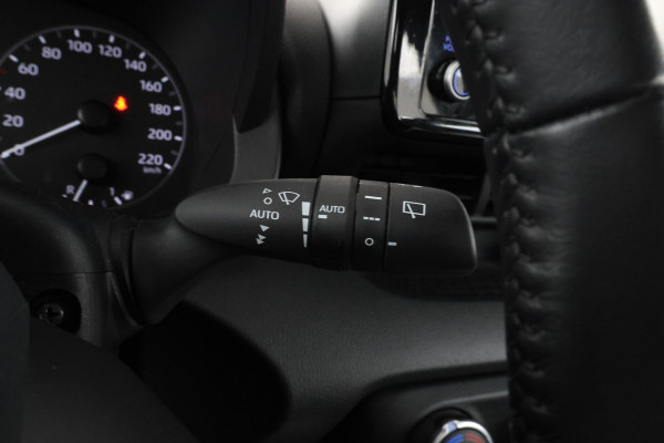 Toyota Yaris 1.5 VVT-i Active 5 Deurs Navigatie, Airco