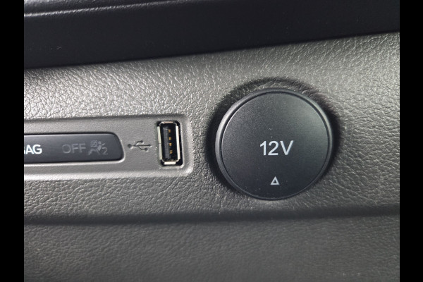 Ford Transit Custom 2.0 TDCI 96Kw / 130 Pk L2 Airco Cruisecontrol Parkeersensors Trend