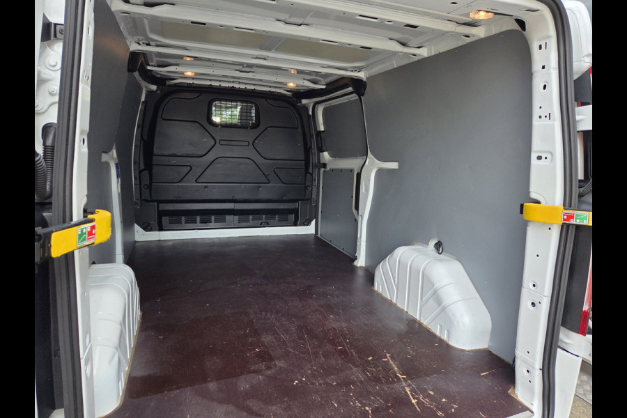 Ford Transit Custom 2.0 TDCI 96Kw / 130 Pk L2 Airco Cruisecontrol Parkeersensors Trend