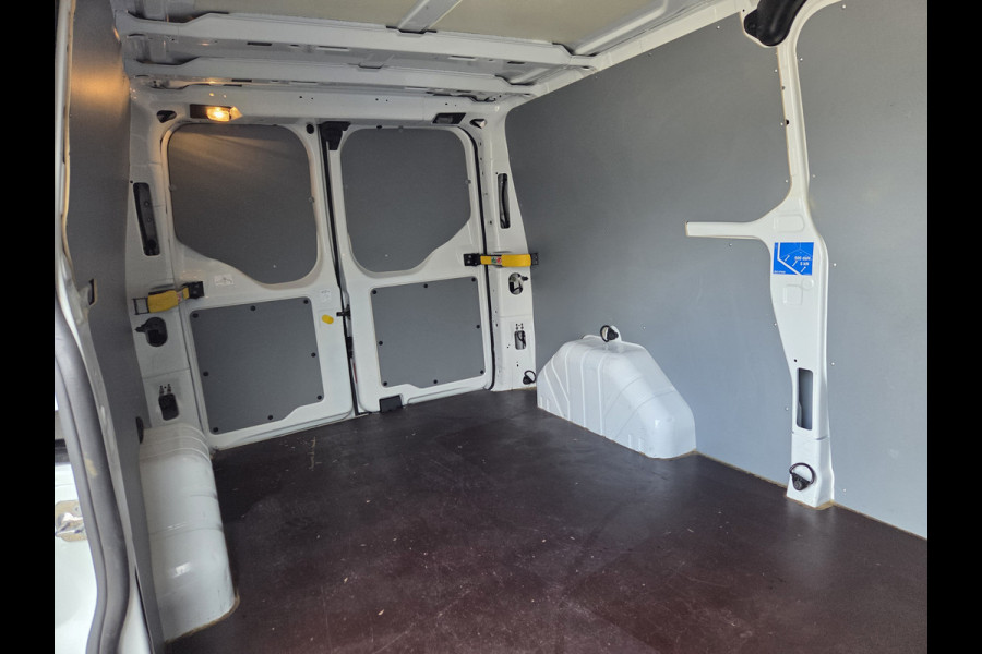Ford Transit Custom 2.0 TDCI 96Kw / 130 Pk L2 Airco Cruisecontrol Parkeersensors Trend