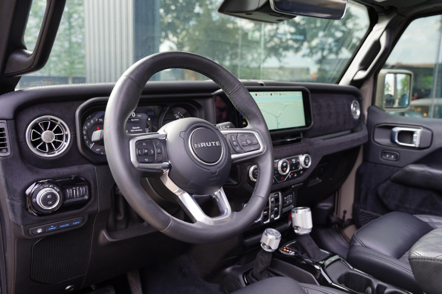 Jeep Wrangler Unlimited BRUTE Richmond Custom 4xe 380 Rubicon / BRUTE PERFORMANCE / Skyview